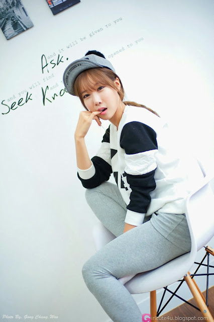 2 Lovely Cheon Bo Young - very cute asian girl-girlcute4u.blogspot.com