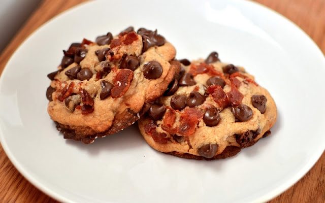 Chocolate Cookies with bacon!yummmy