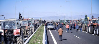 Στους δρόμους ξανά οι αγρότες – Τη Δευτέρα ξεκινούν κινητοποιήσεις