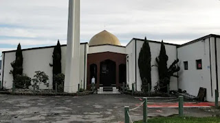 firing-in-new-zealand-mosque