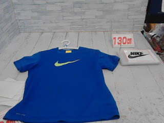 中古品　子供服　130㎝　NIKE　ブルー　半袖Tシャツ　398円