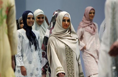  Idea Fashion, Design in Turkey, http://muslimmfashion.blogspot.com/