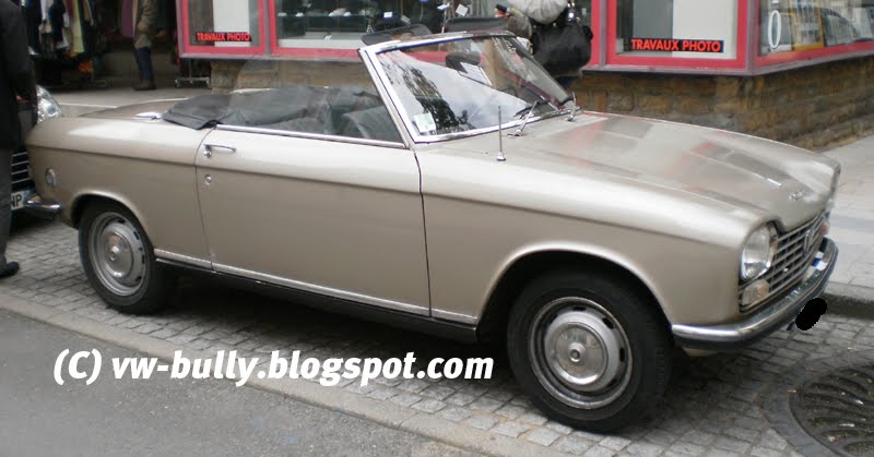 Peugeot 204 Cabrio in Cluny