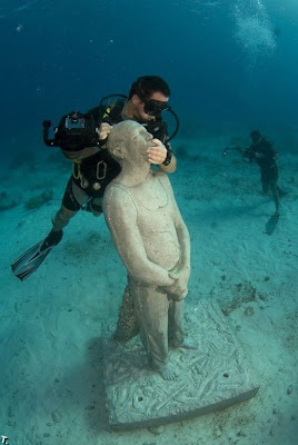 World’s largest underwater museum in Mexico Seen On www.coolpicturegallery.net