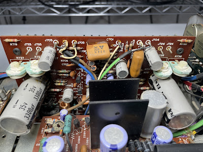 Marantz 4230_Power Amplifier Board (P700)_front (L&R)_before servicing