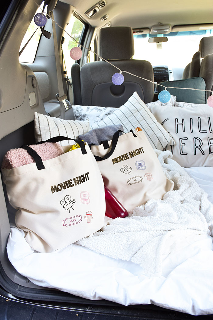 How To Create Drive-In Cinema Date Night Tote Bags With Cricut