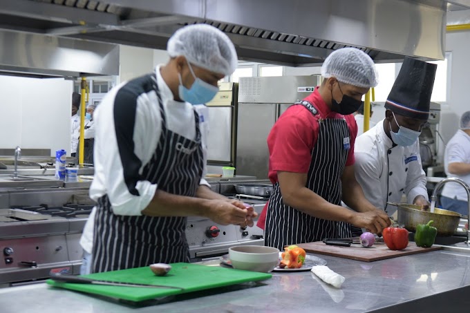  Escuela Hotelera del INFOTEP selecciona candidatos para el diplomado “Cocina Creativa” en la región Este