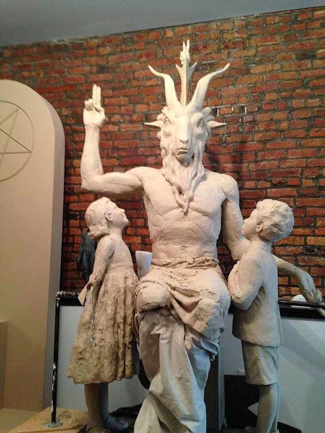 Imagem de Satanás pervertendo crianças promovida pelo Templo Satânico