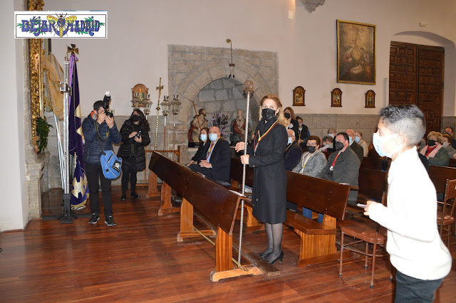 SEMANA SANTA DE BÉJAR | Purificación Pozo, nueva abadesa de la Vera Cruz y cuarta mujer que ostenta el cargo en la historia de la Cofradía - 15 de abril de 2022