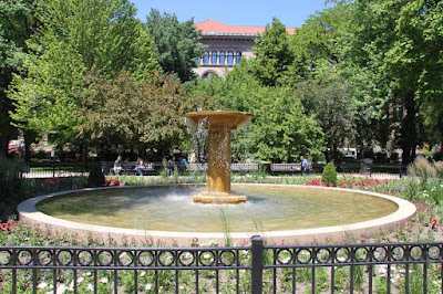 Washington Square Park Fountain (1999)