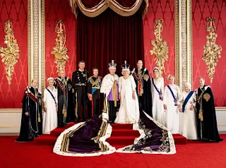 Official portrait of King Charles III and Queen Camilla