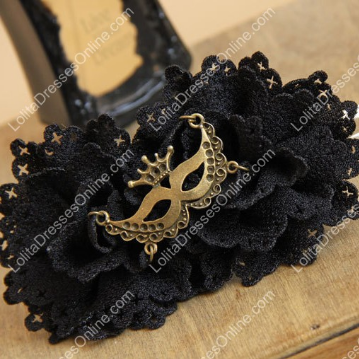 http://www.lolitadressesonline.com/lolita-headdress-vintage-black-mask-lace-barrette-p-482.html