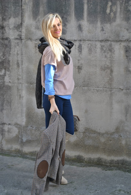 outfit blazer in lana con le toppe come abbinare un blazer in lana abbinamenti blazer in lana how to wear wool blazer how to combine wool blazer outfit febbraio 2016 outfit casual invernali outfit invernali ragazze bionde blonde hair blondie blonde girl mariafelicia magno fashion blogger colorblock by felym fashion blog italiani fashion blogger italiane blog di moda blogger italiane di moda fashion blogger bergamo fashion blogger milano fashion bloggers italy italian fashion bloggers influencer italiane italian influencer