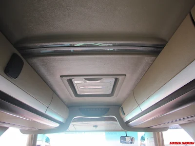 FOTO INTERIOR LEGACY SKY SR-1 | KAROSERI LAKSANA