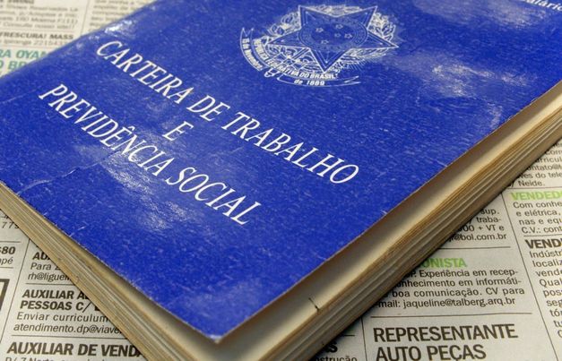 Abono Salarial para nascidos de julho a dezembro será pago nesta terça