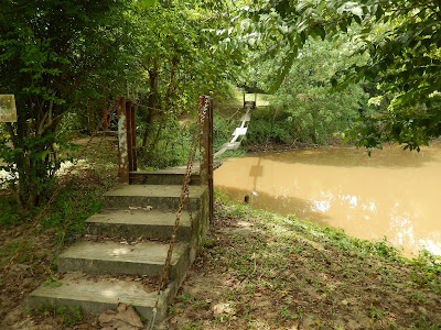 知知港生态农场度假村独木桥, titi eco farm resort organic farm