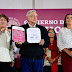 López Obrador y Delfina Gómez signan convenio en pro de las Personas con Discapacidad 