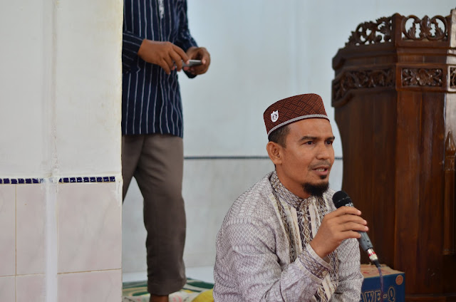 KEUTAMAAN AMANAH DAN BAHAYA KHIANAT