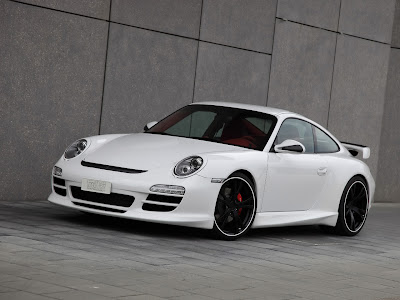 2010 TechArt Porsche 911 Carrera 4S - Front Angle