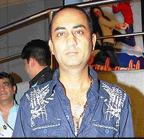 Ajay Devgan Family Wife Son Daughter Father Mother Marriage Photos Biography Profile