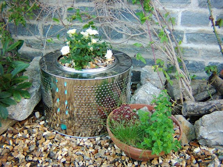 Washing machine cylinder planter