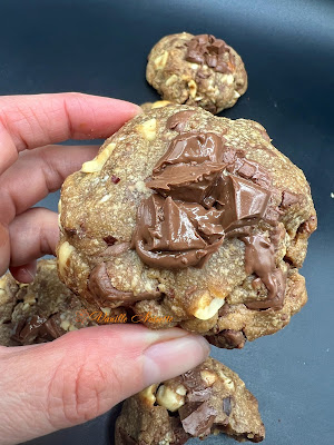 COOKIES CHOCOLAT AU LAIT NOISETTES de GALLYMINIPATISSE