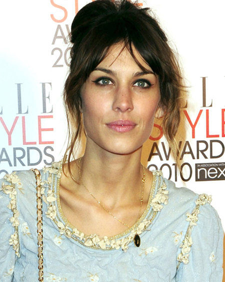 Alexa Chung Short Hair 8