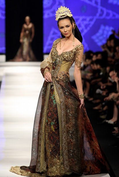 fashion: Finalis Make Your Dream Come True with Kebaya Anne Avantie