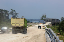 Jalan Trans Timika - Wagete Rampung 2017 