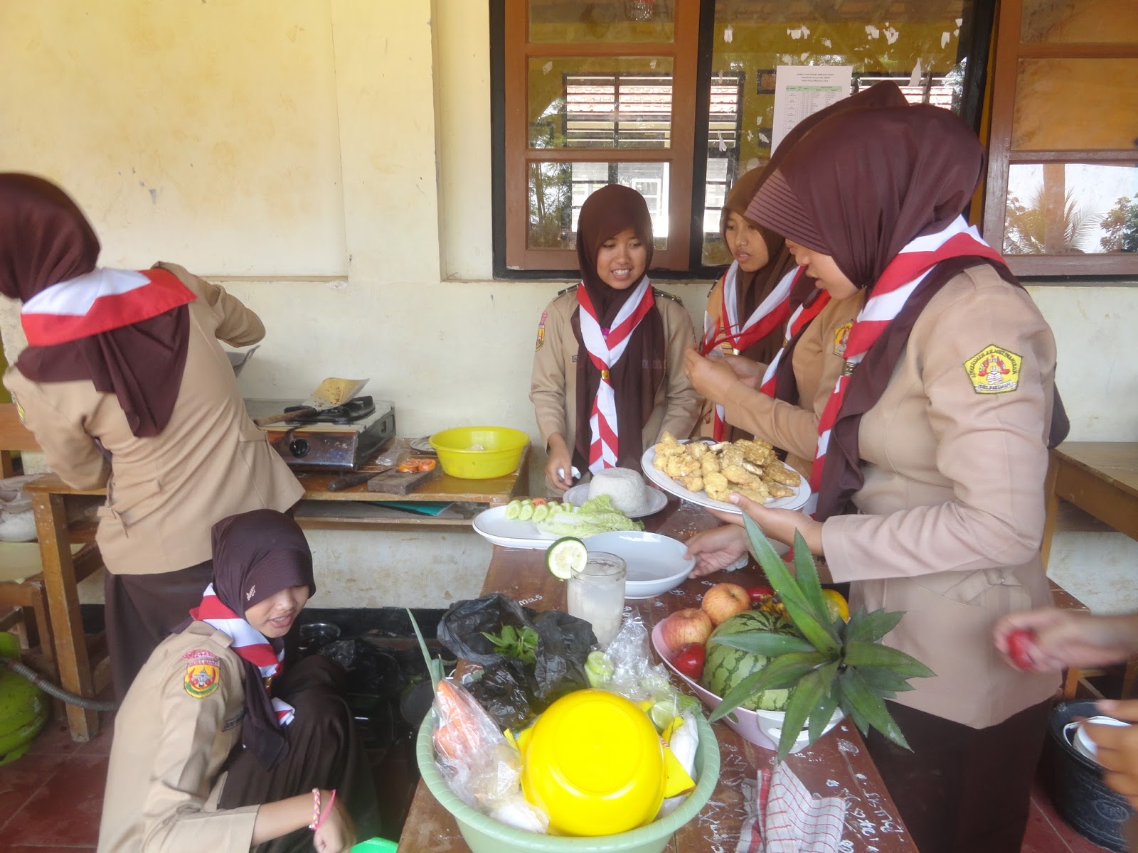AMBALAN THORIQ BIN ZIYAD DAN SITI FATIMAH MA YBH CIMINDI 