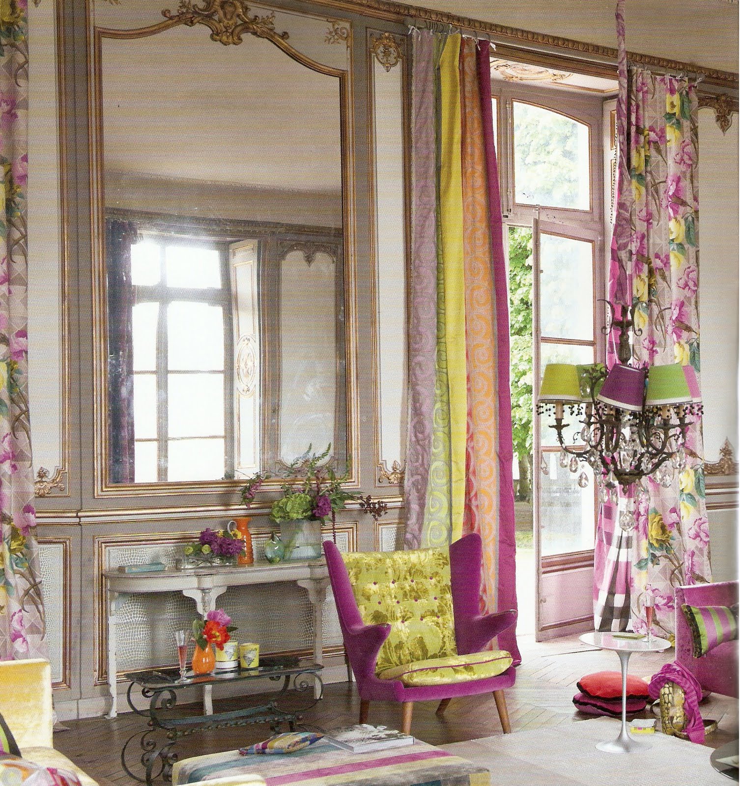 home designers guild tricia guild powder room designer guild wallpaper