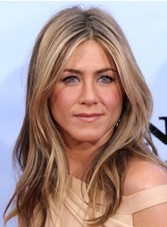 Jennifer Aniston Long Length Wavy hairstyle