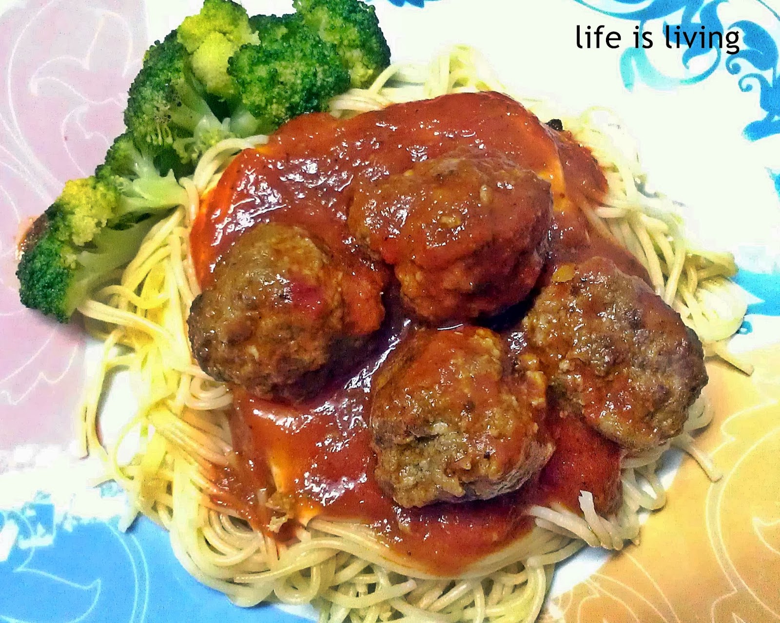 Life is Living: Masak-memasak: Juicy meatball