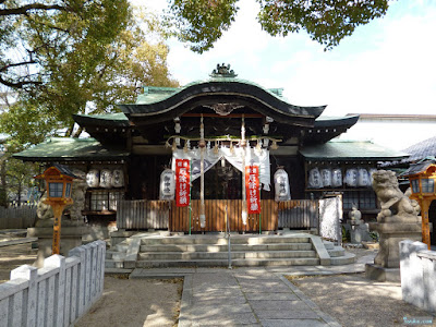 八王子神社拝殿