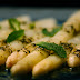 Aspargos brancos com molho de hortelã e limão siciliano