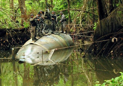 Cocaine Smuggling Submarine Seen On www.coolpicturegallery.net