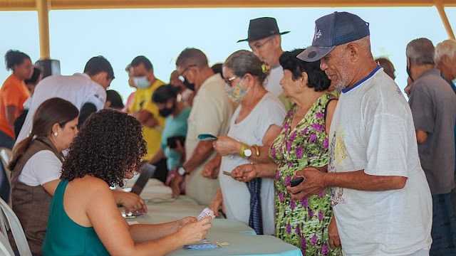 Prefeitura de Senador Canedo entrega carteira interestadual para idosos