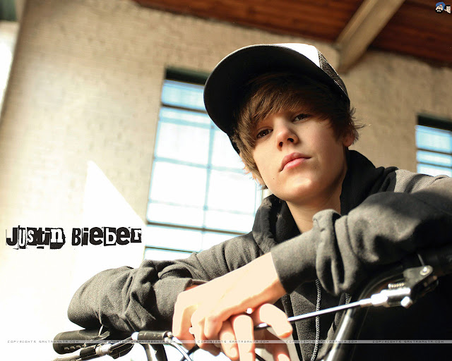 Justin Bieber Hot,Images,photoes,Stills,Wallpapers,Pictures,
