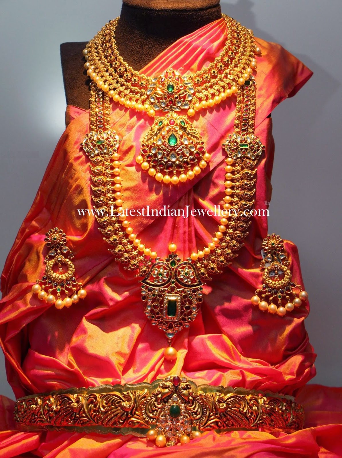 Complete Indian Wedding Jewellery Set in Gold - Latest 