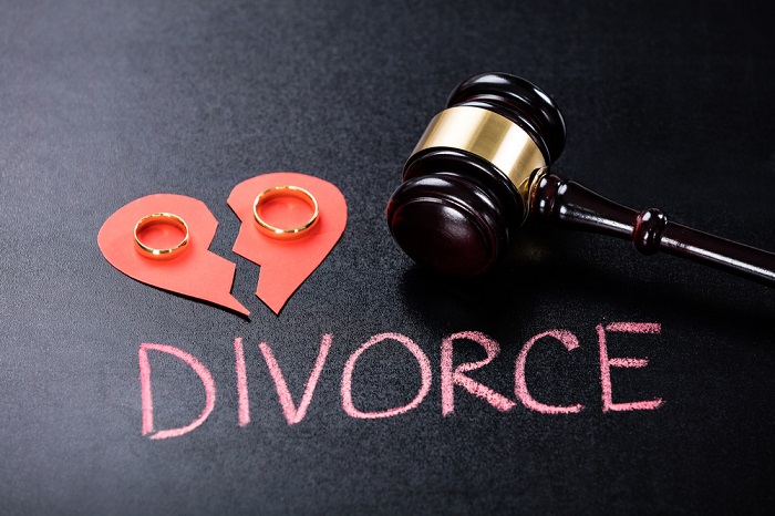 Divorce Decoded Essential Information for Those Considering Separation