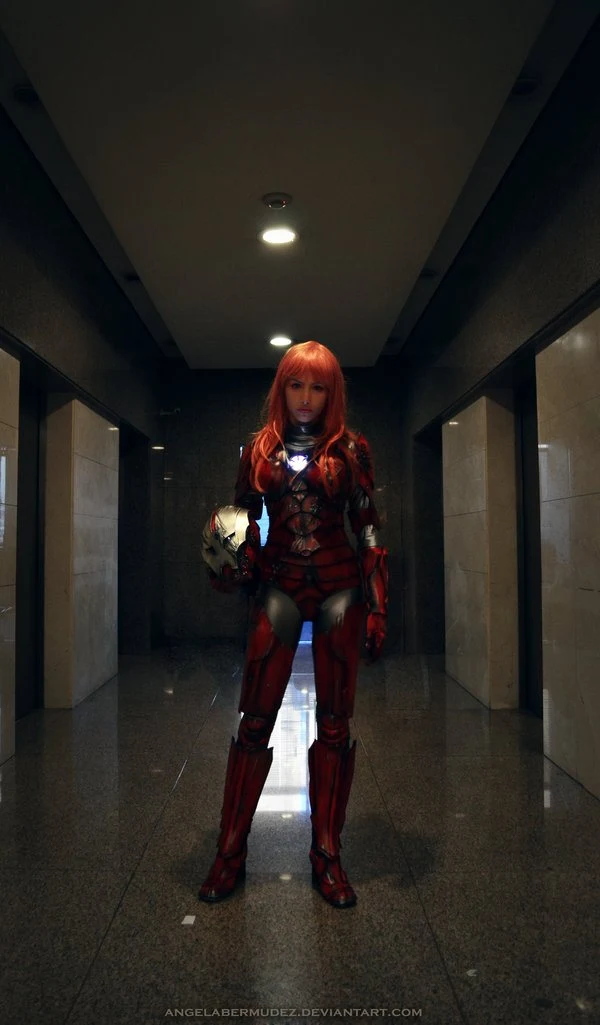 Increíble cosplay de Pepper Potts [Iron Man].