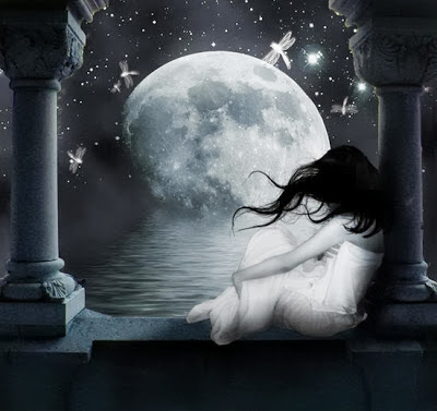 女孩在窗前守候著月亮的故事。
