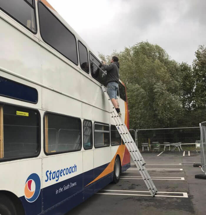 Two UK Women Turned A Double-Decker Bus Into A Shelter For Homeless, Proving The Amazement Human Generosity Can Bring