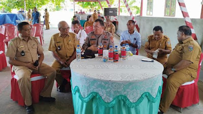 Dengar Keluhan Serta Masukan, Kapolsek Selaru Pimpin Jumat Curhat