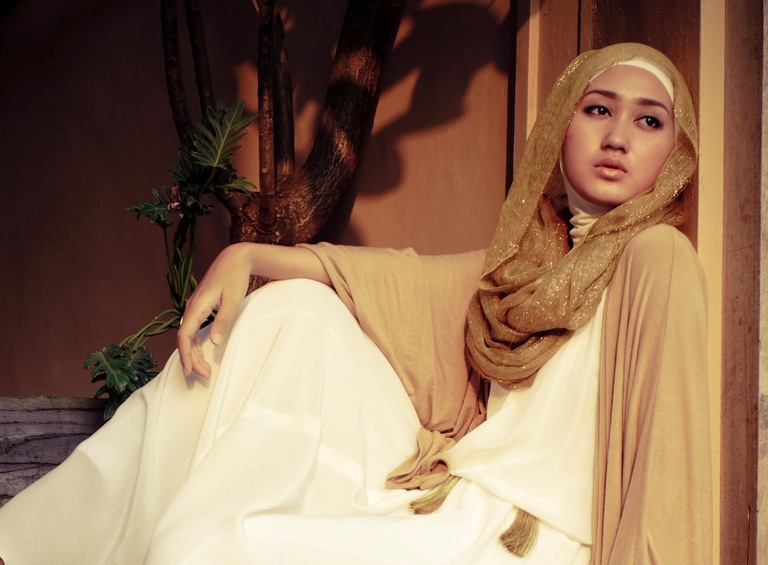 Dian Pelangi - NGASIH TAU: FOTO DIAN PELANGI (BLOGGER CANTIK INDONESIA)