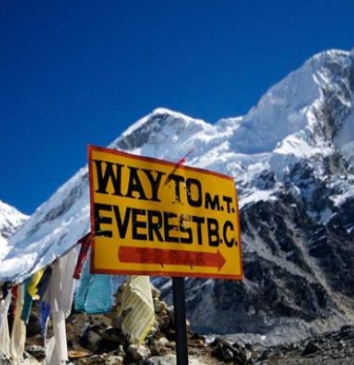 Everest Base Camp Trek -- Way to EBC direction