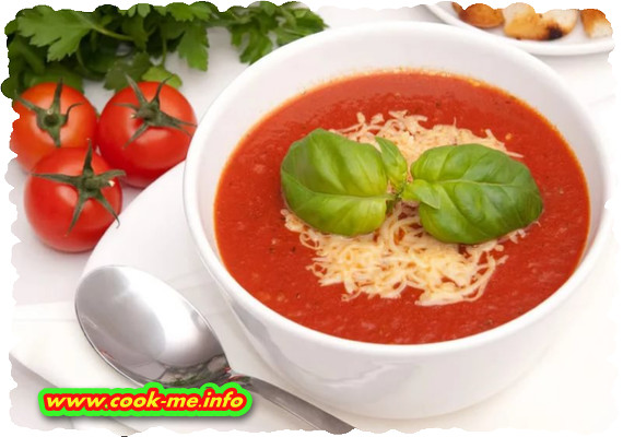 Tomato soup with sour cream