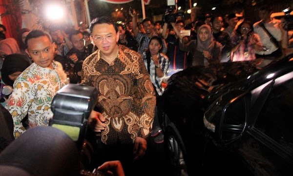 Berlama-lama di Rumah Megawati, Ahok: Cuma Foto-Foto!