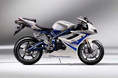 2011 Triumph Daytona 675 Special Edition Photos