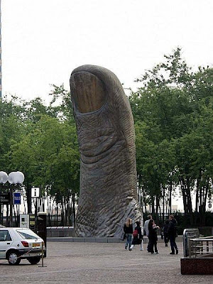 Strange and Amusing Statues From Around the Globe Seen On www.coolpicturegallery.us